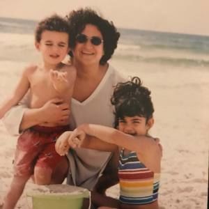 Meet your Posher, Andrea